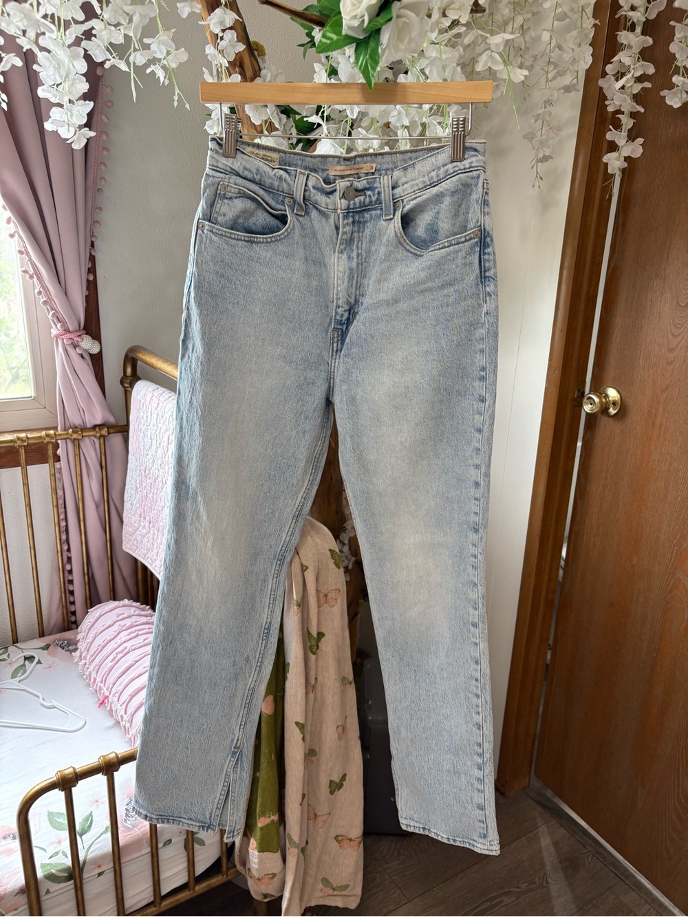 Levi's 70’s High Slim Straight Jeans - Picture 3 of 8